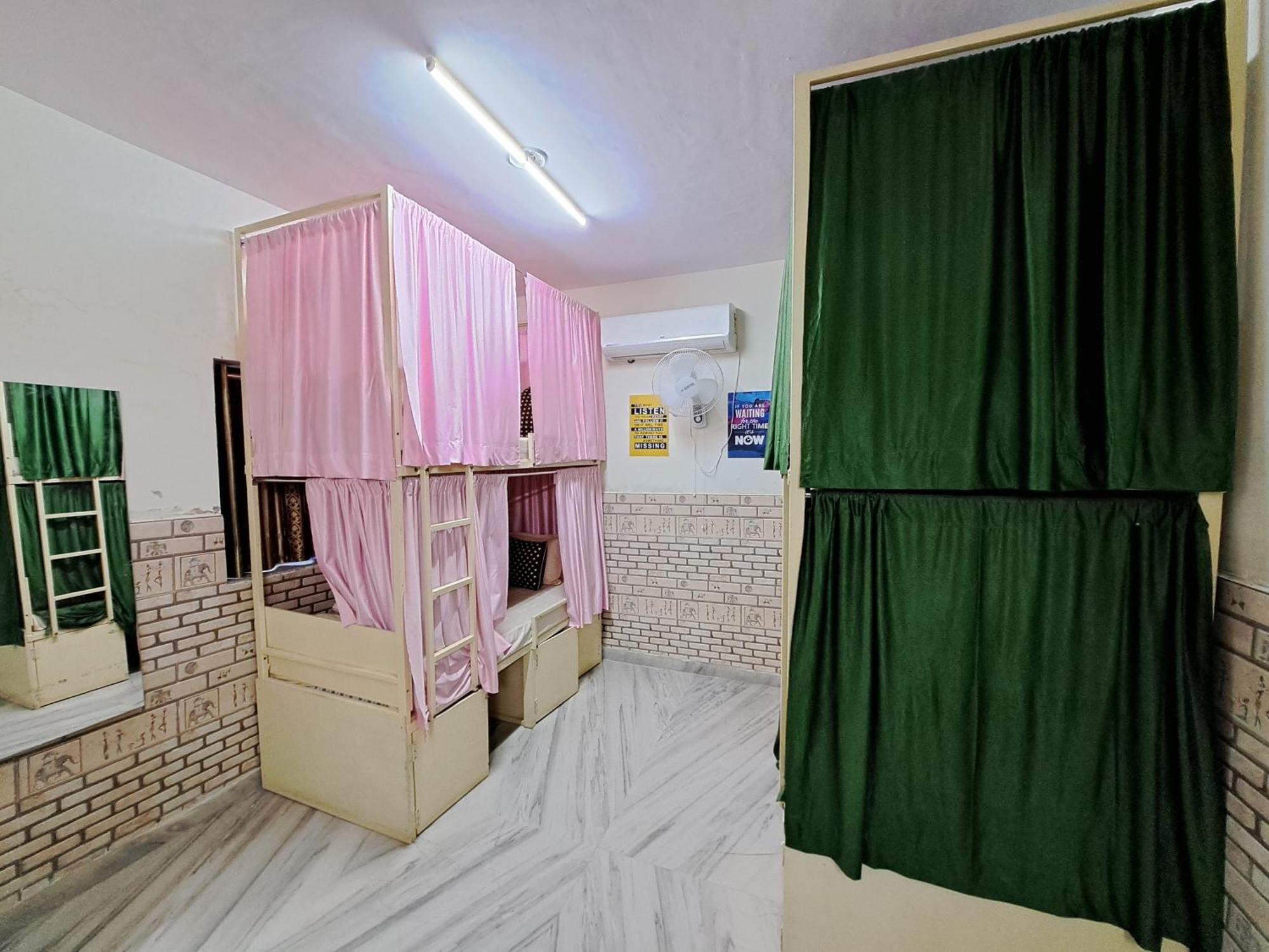 Swaraj Palace Jaipur Ngoại thất bức ảnh